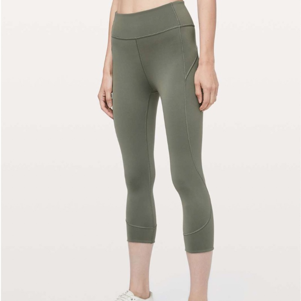 Lululemon In Movement Crop Everlux 19" in Grey Sage